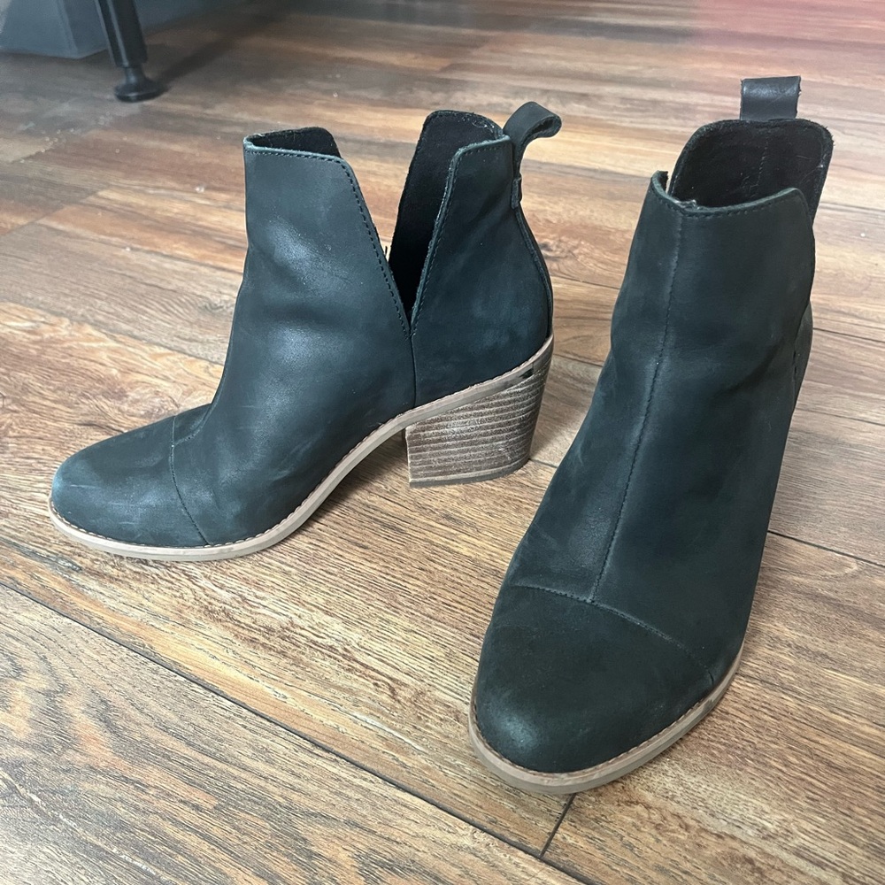 Tom’s Women's Black Ankle Boots